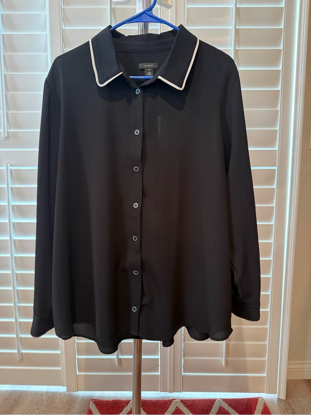 Halogen Black Contrast Piping Button-Up Blouse Size 2X